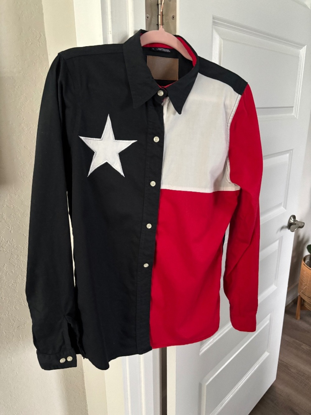 Woman’s Texas Lone Star shirt